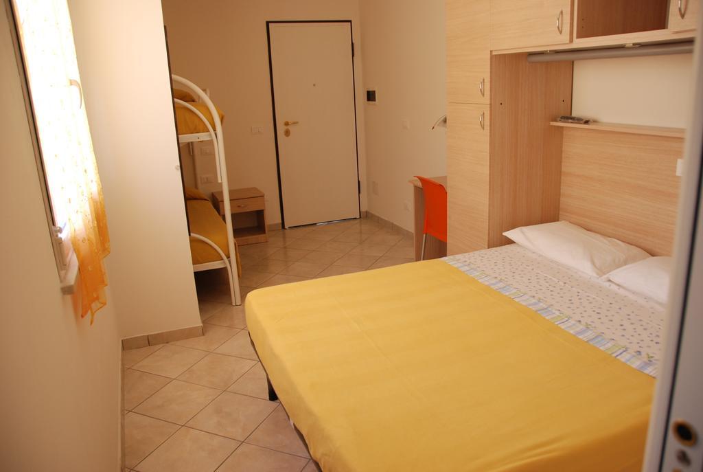 Hotel La Playa San Benedetto del Tronto Exterior foto
